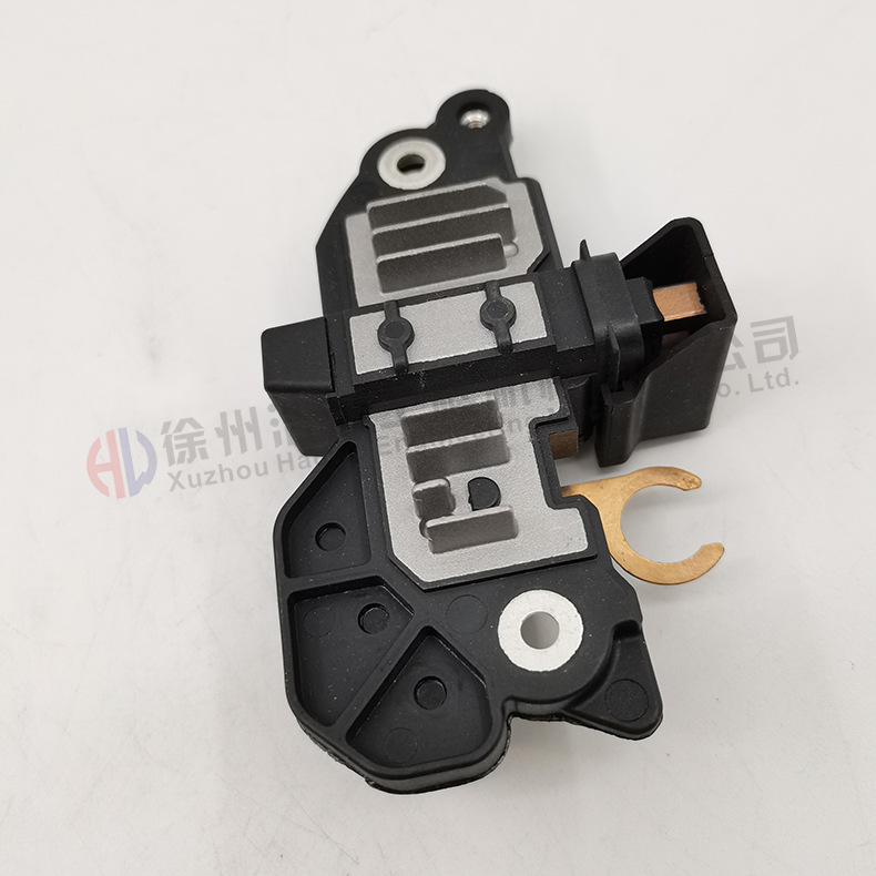 Volvo配件發(fā)電機(jī)調(diào)節(jié)器