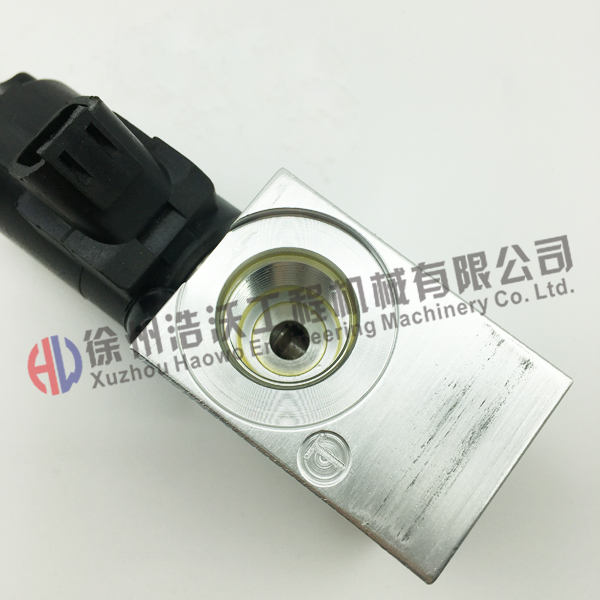 沃爾沃配件 風(fēng)扇馬達(dá)電磁閥14616530